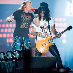 2018 - GUNS N' ROSES