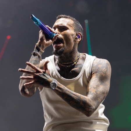 CHRIS BROWN