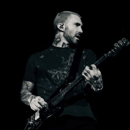 MAROON 5